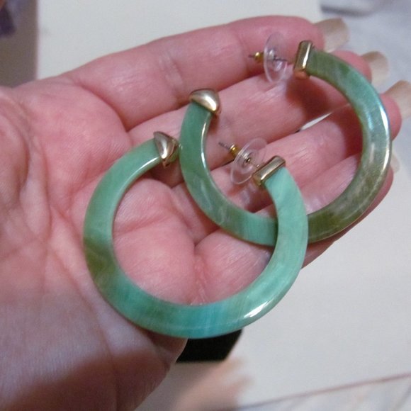 Sugarfix by Baublebar green and gold hoops nib - Picture 2 of 2